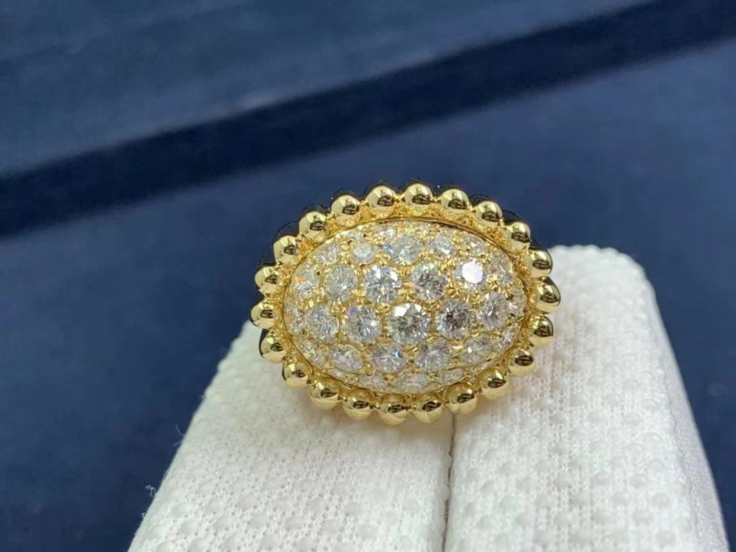 Van Cleef & Arpels 18K Yellow Gold Perlée Diamonds Pavé Ring VCARP6AP00