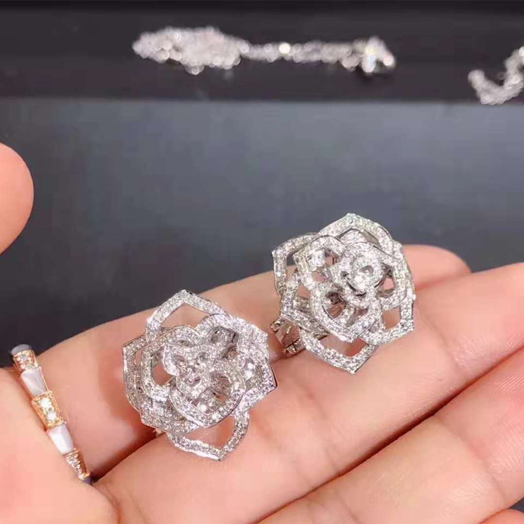 Shop Piaget Possession 18K Rose Gold & Diamond Pendant Necklace | Saks  Fifth Avenue